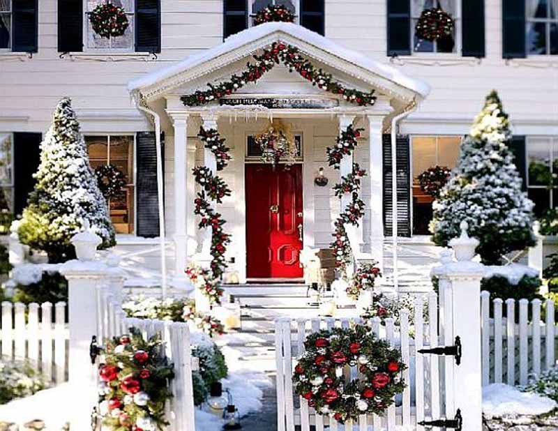 Χριστουγεννιάτικο μπαλκόνι (και αυλή)